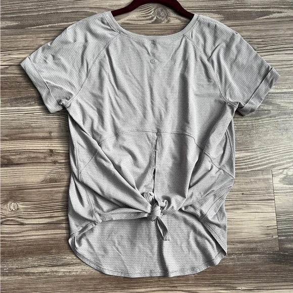 Lululemon Open Up Tie Back Tee Heathered Lavender Grey / Lavender Grey - Picture 4 of 9